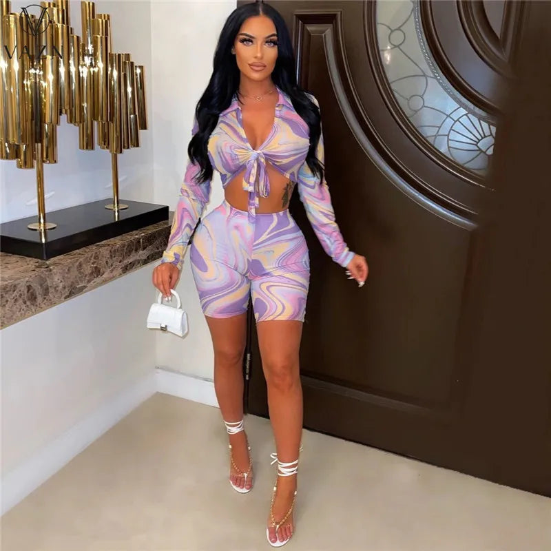 VAZN 2022 Women Sexy Holiday Style Sets Long Sleeve Lapel Short Top Elastic Short Pants Printed Lady Two Piece Set